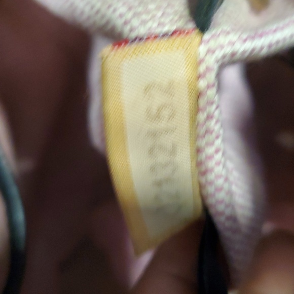 Dooney & Bourke black leather croc embossed shoulder bag - Picture 14 of 15